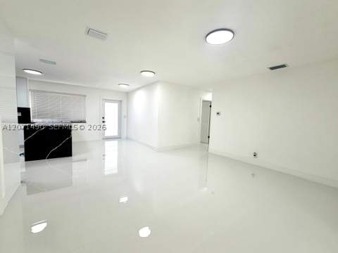 3930 NW 187th St, Miami Gardens FL - photo 12 of 35
