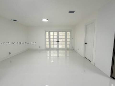 3930 NW 187th St, Miami Gardens FL - photo 14 of 35