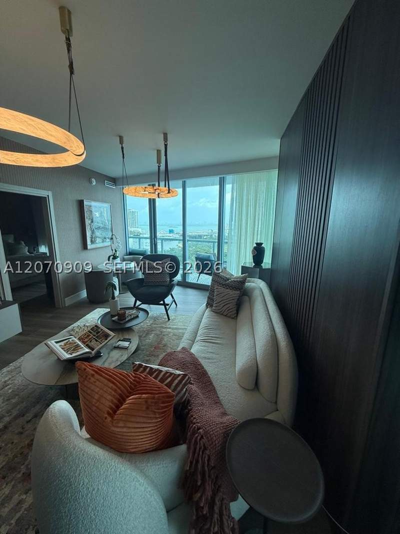 2 bedroom Condominium at 888 Biscayne Blvd 1509, Marinablue Condo, Miami — photo 3