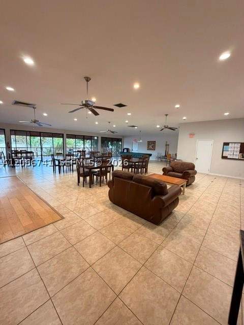 2 bedroom Condominium at 780 NE 199th St 207E, Northlake Vlg At Calif Cl, Miami — photo 5