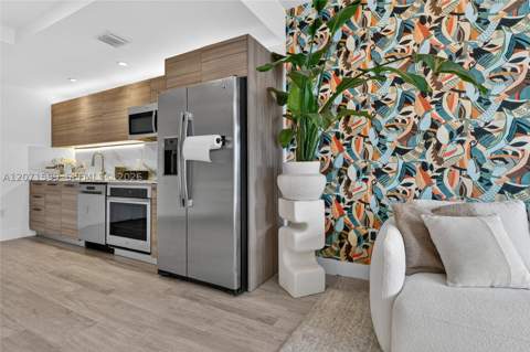 121 NE 34th St L305, Miami FL - photo 10 of 21