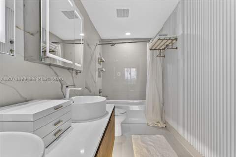 121 NE 34th St L305, Miami FL - photo 13 of 21