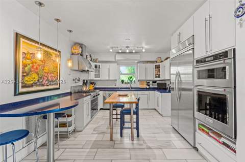 7970 Hawthorne Ave, Miami Beach FL - photo 15 of 54
