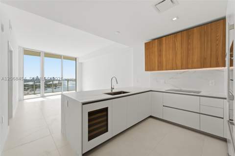 1400 Biscayne Blvd. 3004, Miami FL - photo 13 of 71