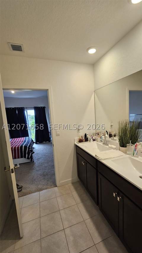 1677 SE 8th Ave, Homestead FL - photo 18 of 34