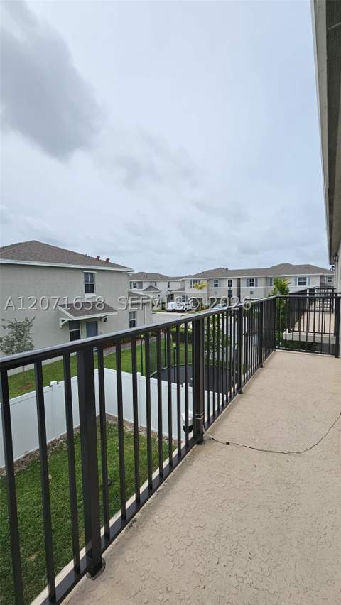 1677 SE 8th Ave, Homestead FL - photo 23 of 34