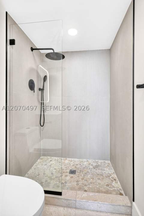 100 Bayview Dr 1626, Sunny Isles Beach FL - photo 13 of 40