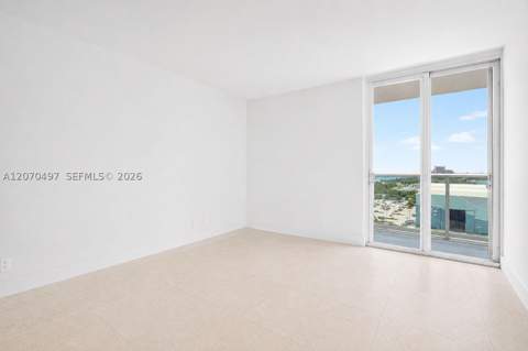 100 Bayview Dr 1626, Sunny Isles Beach FL - photo 15 of 40