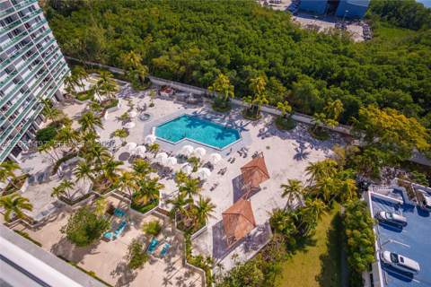 100 Bayview Dr 1626, Sunny Isles Beach FL - photo 24 of 40