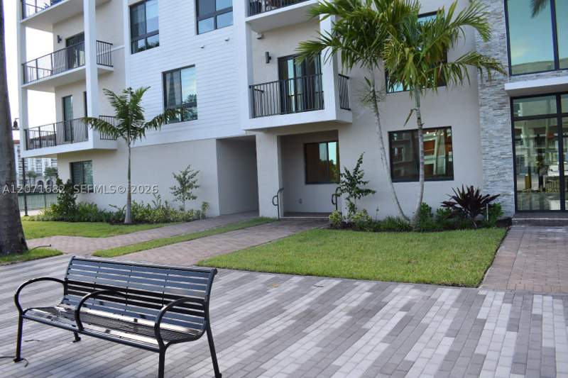 2 bedroom Condominium at 4640 NW 84 16, Urbana At The Residences C, Doral — photo 4