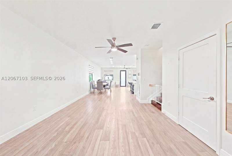 4 bedroom SingleFamilyResidence at 3478 W 110th St, Aquabella North, Hialeah — photo 5