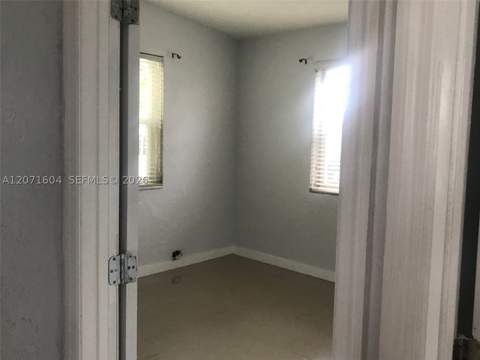 21625 SW 109th Ave, Miami FL - photo 6 of 13