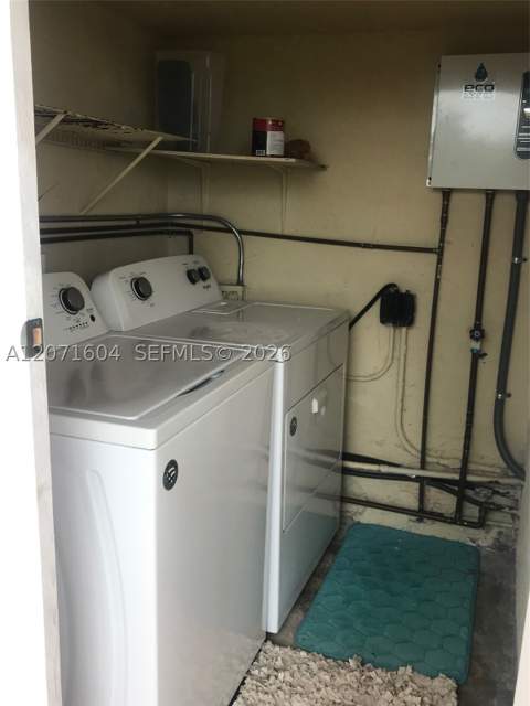 21625 SW 109th Ave, Miami FL - photo 9 of 13