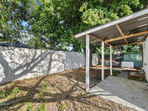 1829 NW 62nd Ter, Miami FL - photo 7 of 44