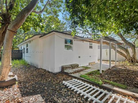 1829 NW 62nd Ter, Miami FL - photo 8 of 44