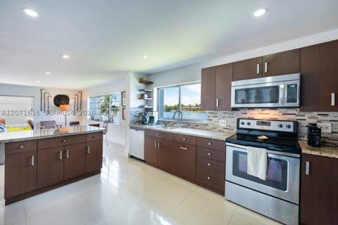 873 NE 195 206, Miami FL - photo 12 of 23