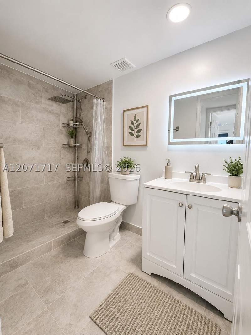1 bedroom Condominium at 5199 NW 7th St 501E, El Cid Condo, Miami — photo 5