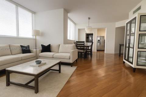 6422 Collins Ave 501, Miami Beach FL - photo 10 of 50