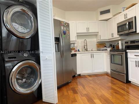 6422 Collins Ave 501, Miami Beach FL - photo 14 of 50
