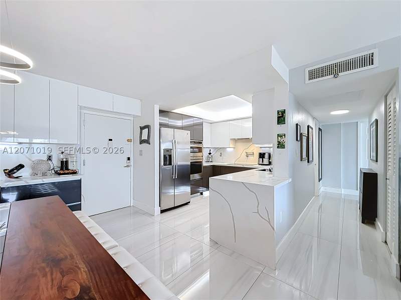 2 bedroom Condominium at 6900 Bay Dr 11G, Stanton House Condo, Miami Beach — photo 5