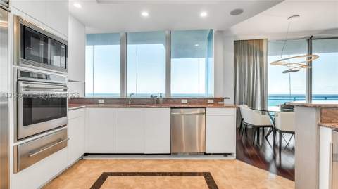 10295 Collins Ave 402, Bal Harbour FL - photo 15 of 33