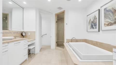 10295 Collins Ave 402, Bal Harbour FL - photo 19 of 33