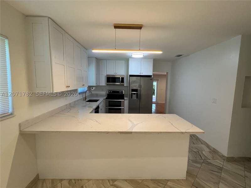 3 bedroom SingleFamilyResidence at 2353 SW 4th St, Beacom Manor, Miami — photo 3