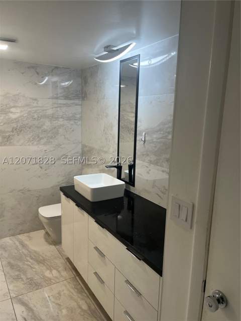 20191 E Country Club Dr 503, Aventura FL - photo 23 of 28