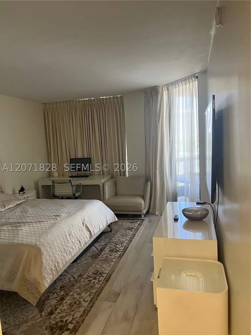 2 bedroom Condominium at 20191 E Country Club Dr 503, Terraces North Turnberry, Aventura — photo 3