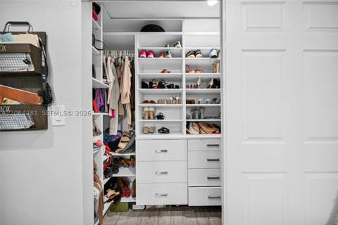8251 NW 185th St, Hialeah FL - photo 20 of 39