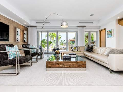 455 E Dilido Dr, Miami Beach FL - photo 6 of 47