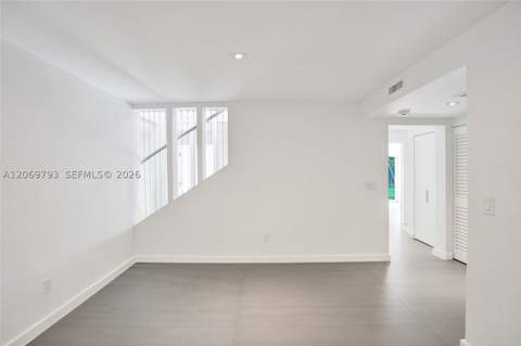 19231 NE 22nd Ave, Miami FL - photo 20 of 40