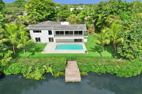 19231 NE 22nd Ave, Miami FL - photo 7 of 40