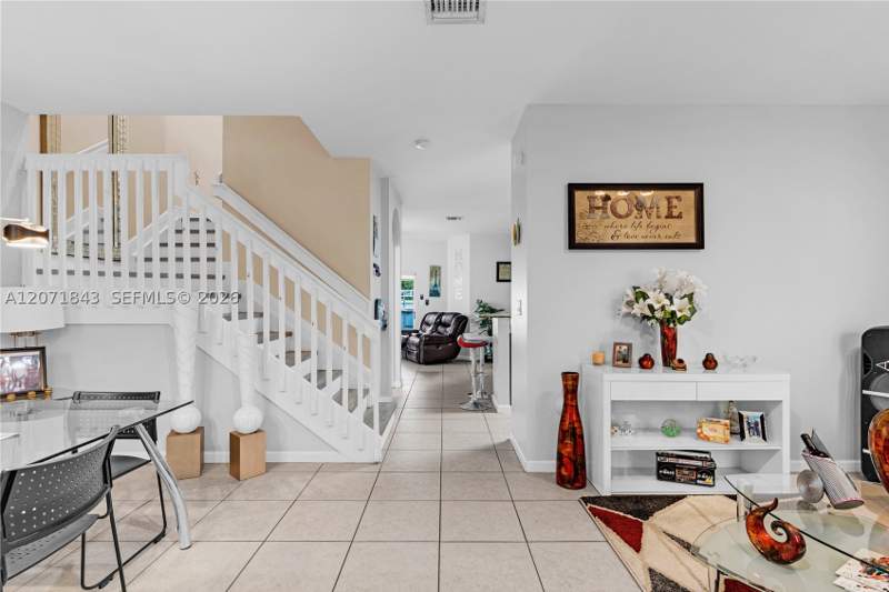 3 bedroom Townhouse at 14061 SW 276th St, Mandarin Lakes, Homestead — photo 3