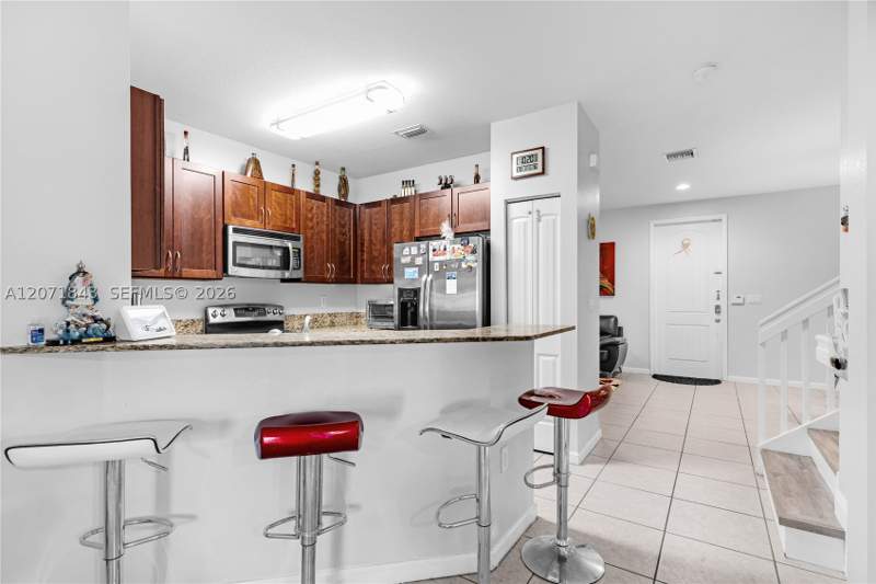 3 bedroom Townhouse at 14061 SW 276th St, Mandarin Lakes, Homestead — photo 5