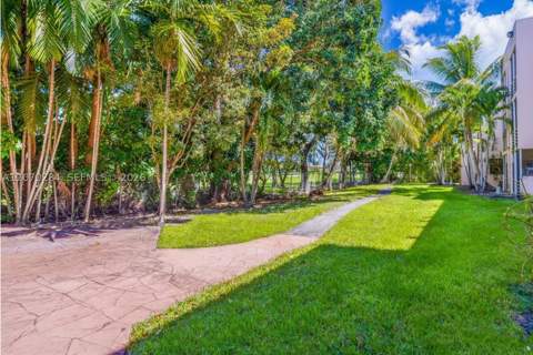 15888 SW 95th Ave 209, Miami FL - photo 21 of 22