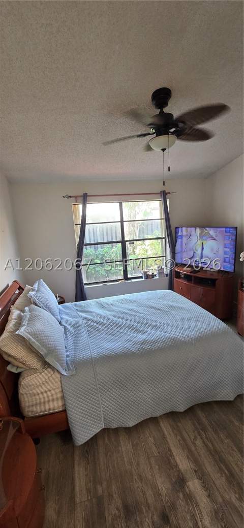 4844 SW 152nd Ct F-37, Miami FL - photo 10 of 17