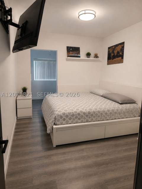 3600 NE 167th St 19, North Miami Beach FL - photo 11 of 27