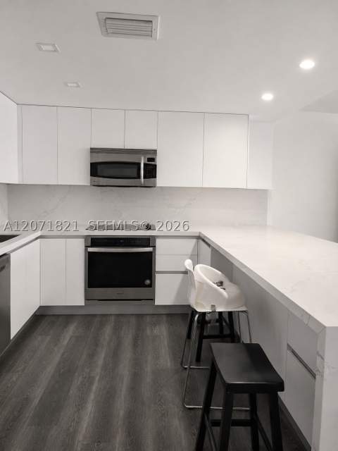 3600 NE 167th St 19, North Miami Beach FL - photo 18 of 27