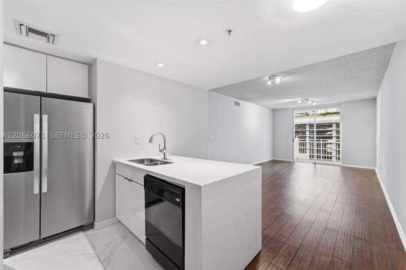 2 bedroom Condominium at 185 SE 14th Ter 1010, Fortune House Condo, Miami — photo 3