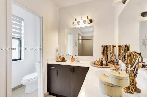 22405 SW 102nd Ave, Miami FL - photo 10 of 19