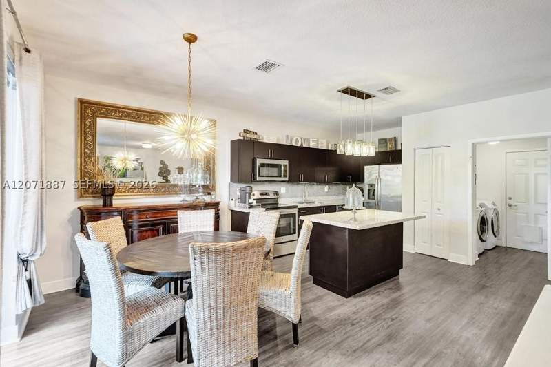 3 bedroom Townhouse at 22405 SW 102nd Ave, Oak Hammock Townhomes Sub, Miami — photo 4