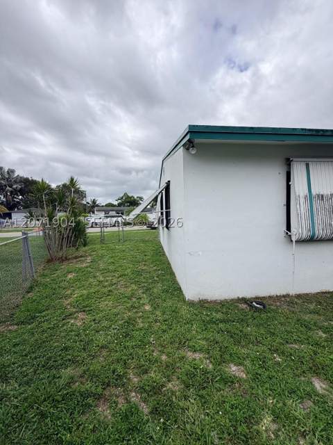2911 NW 161st St, Miami Gardens FL - photo 19 of 21