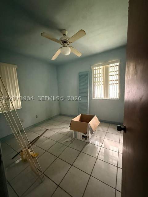 2911 NW 161st St, Miami Gardens FL - photo 6 of 21