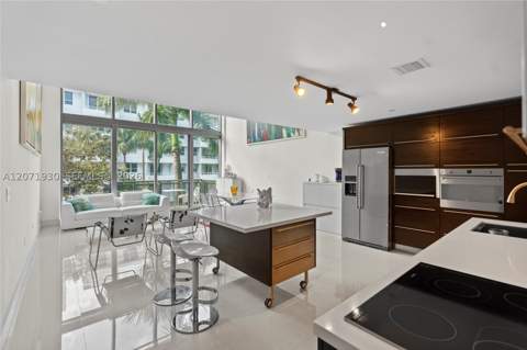 6000 Collins Ave 336, Miami Beach FL - photo 13 of 55