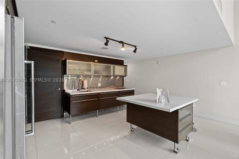 6000 Collins Ave 336, Miami Beach FL - photo 16 of 55