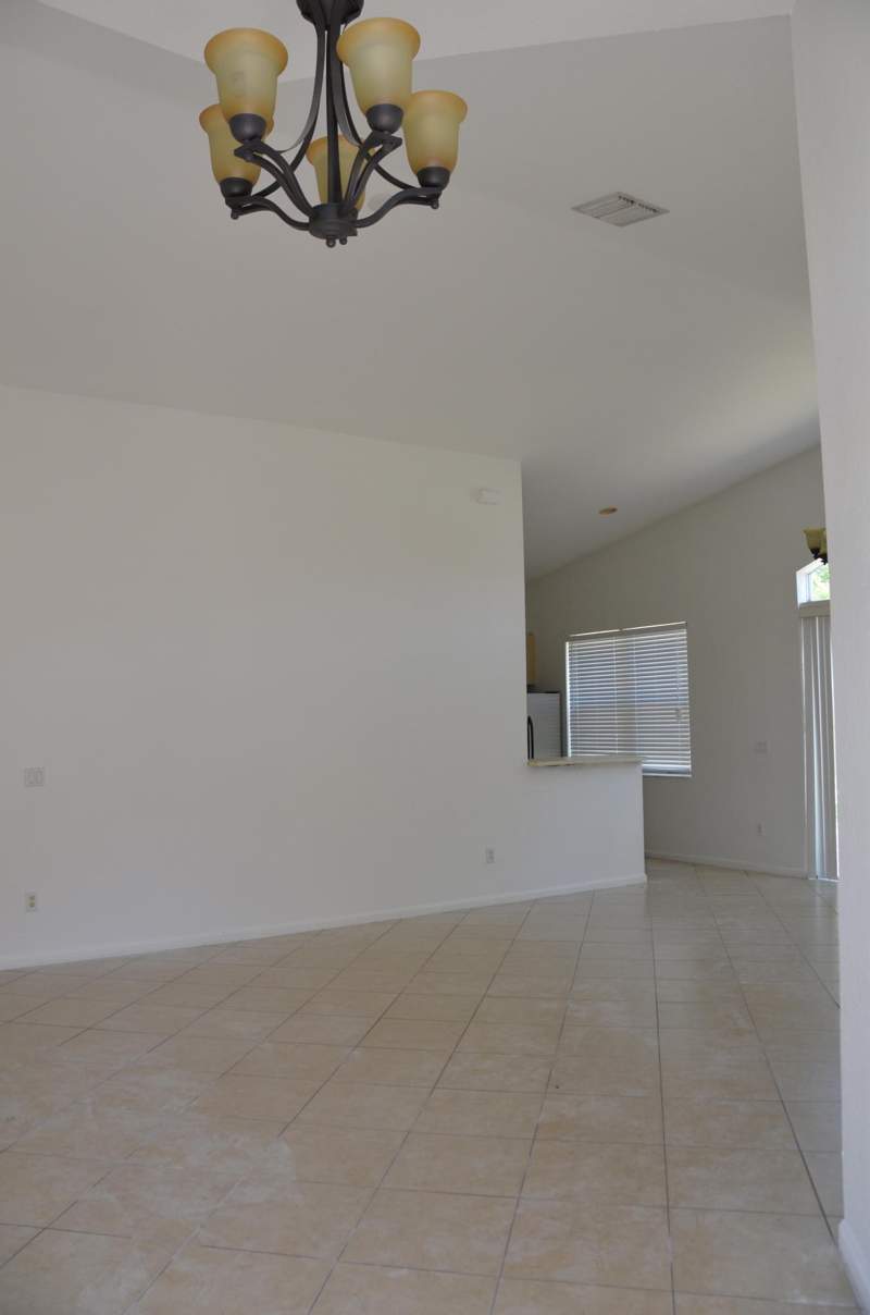 3 bedroom SingleFamilyResidence at 4106 NE 22nd Court, Portofino Estates, Homestead — photo 3