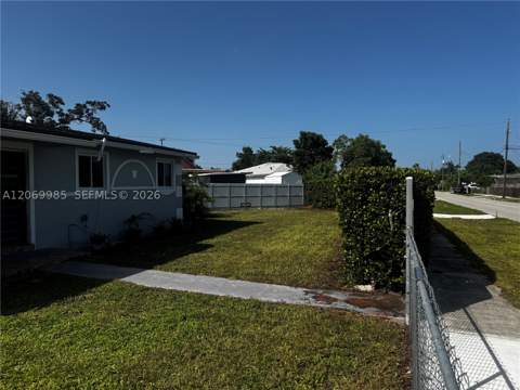15200 Railroad Dr, Miami Gardens FL - photo 20 of 27