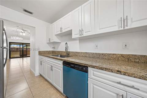 5302 SW 138th Pl, Miami FL - photo 13 of 35