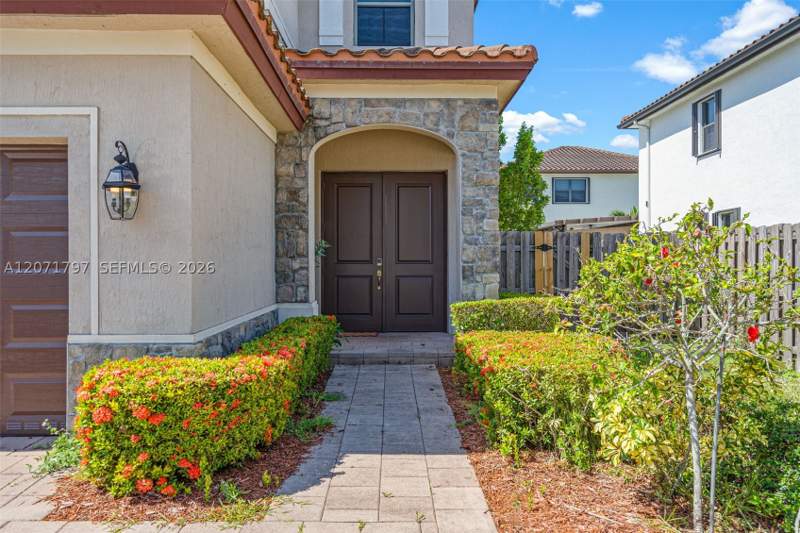 3 bedroom SingleFamilyResidence at 11745 SW 249th ter, Coco Palm Estates, Homestead — photo 3